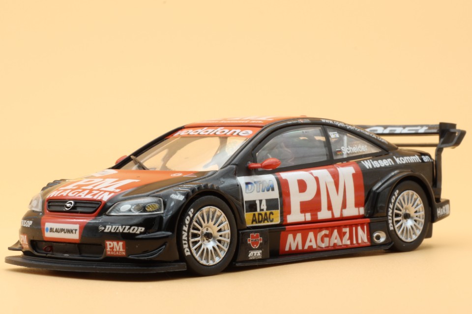 Opel Astra V8